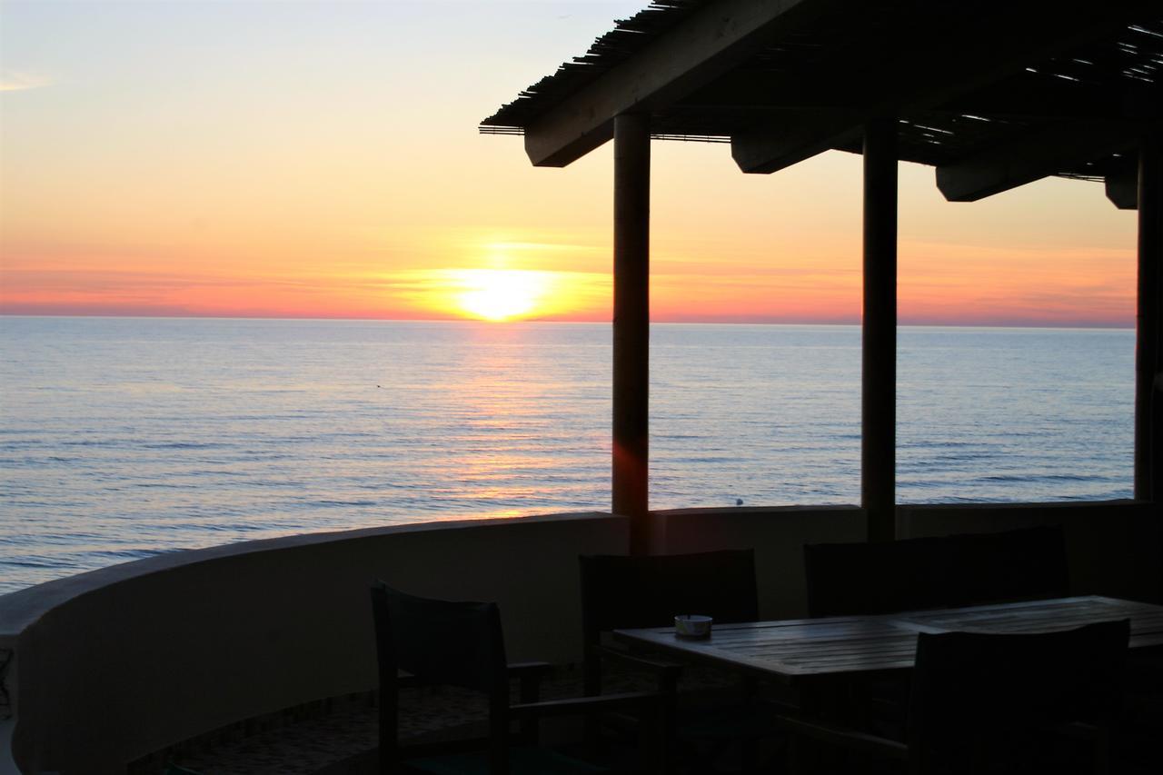 Hotel Villa Tramonto Direttamente Sul Mare San Vincenzo Kültér fotó