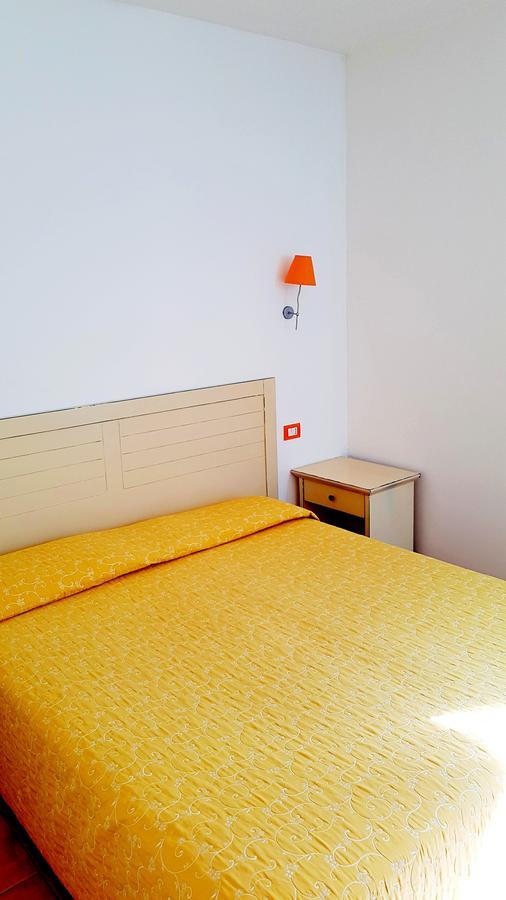Hotel Villa Tramonto Direttamente Sul Mare San Vincenzo Kültér fotó